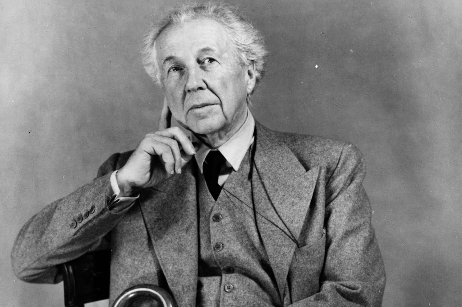 Frank-Lloyd-Wright-Modernist-Architects Frank Lloyd Wright Modernist Architects