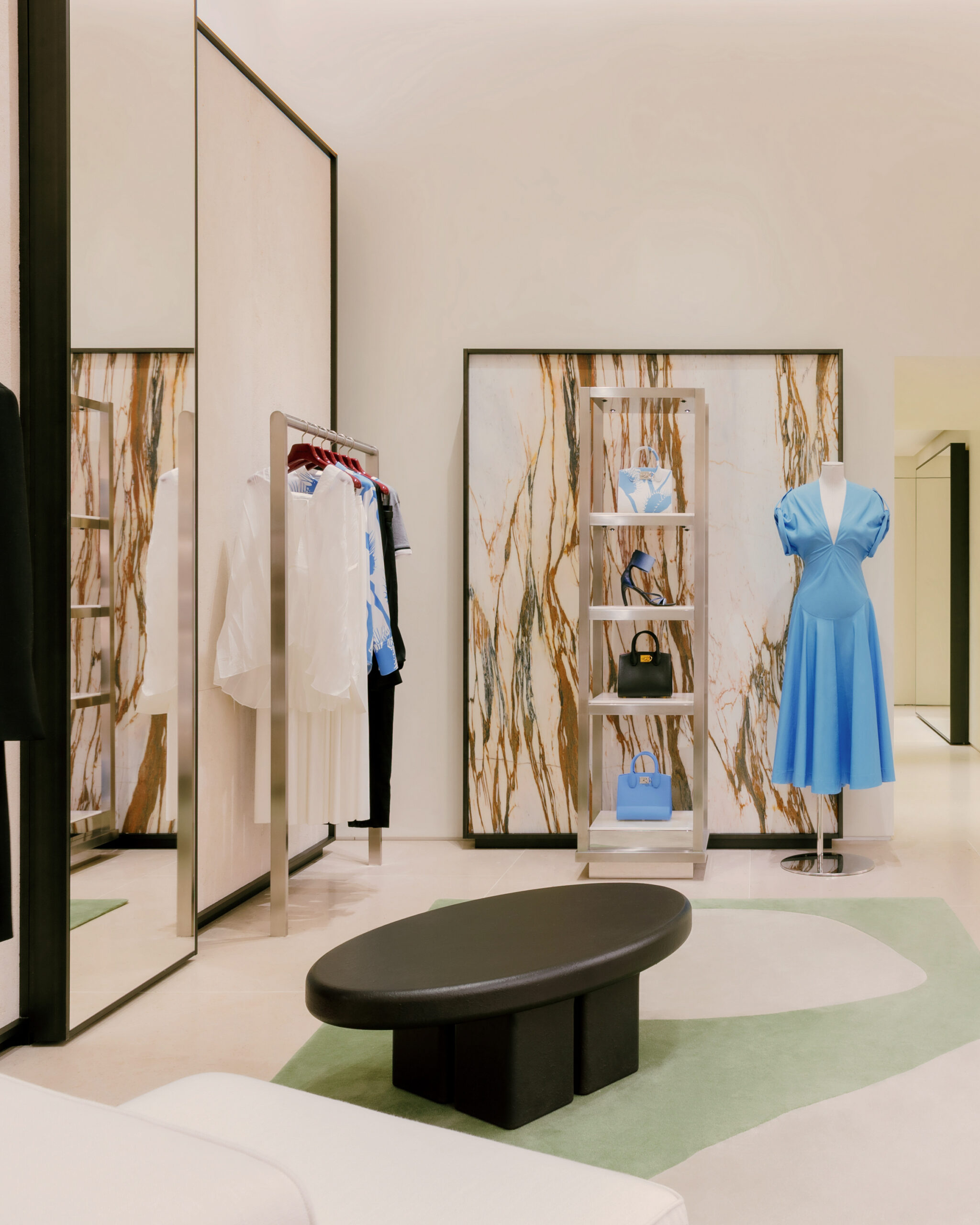 boutique-ferragamo-milão-by-vincent-van-duysen-2- Boutique Ferragamo Milão, By Vincent Van Duysen