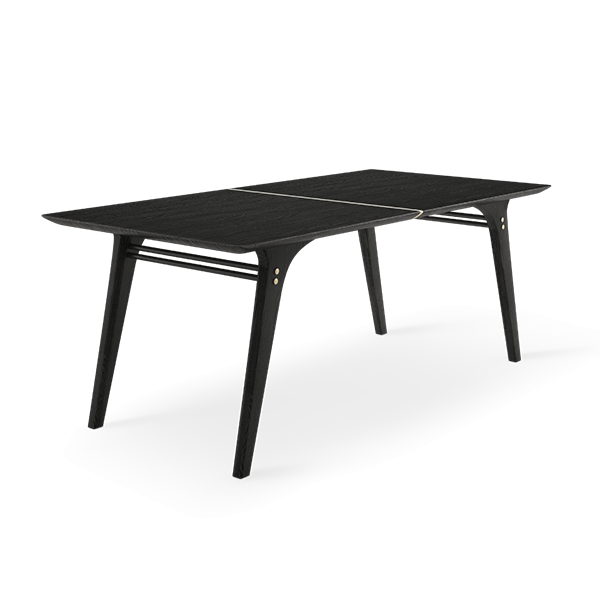 Edward dining table by wood tailors club